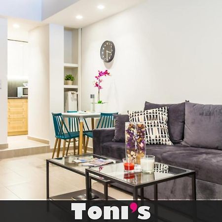 Toni'S Studio Syntagma, 1 Min From Metro Station Atenas Exterior foto
