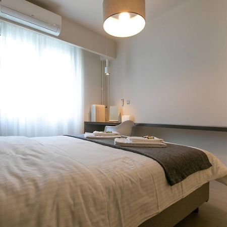 Toni'S Studio Syntagma, 1 Min From Metro Station Atenas Exterior foto