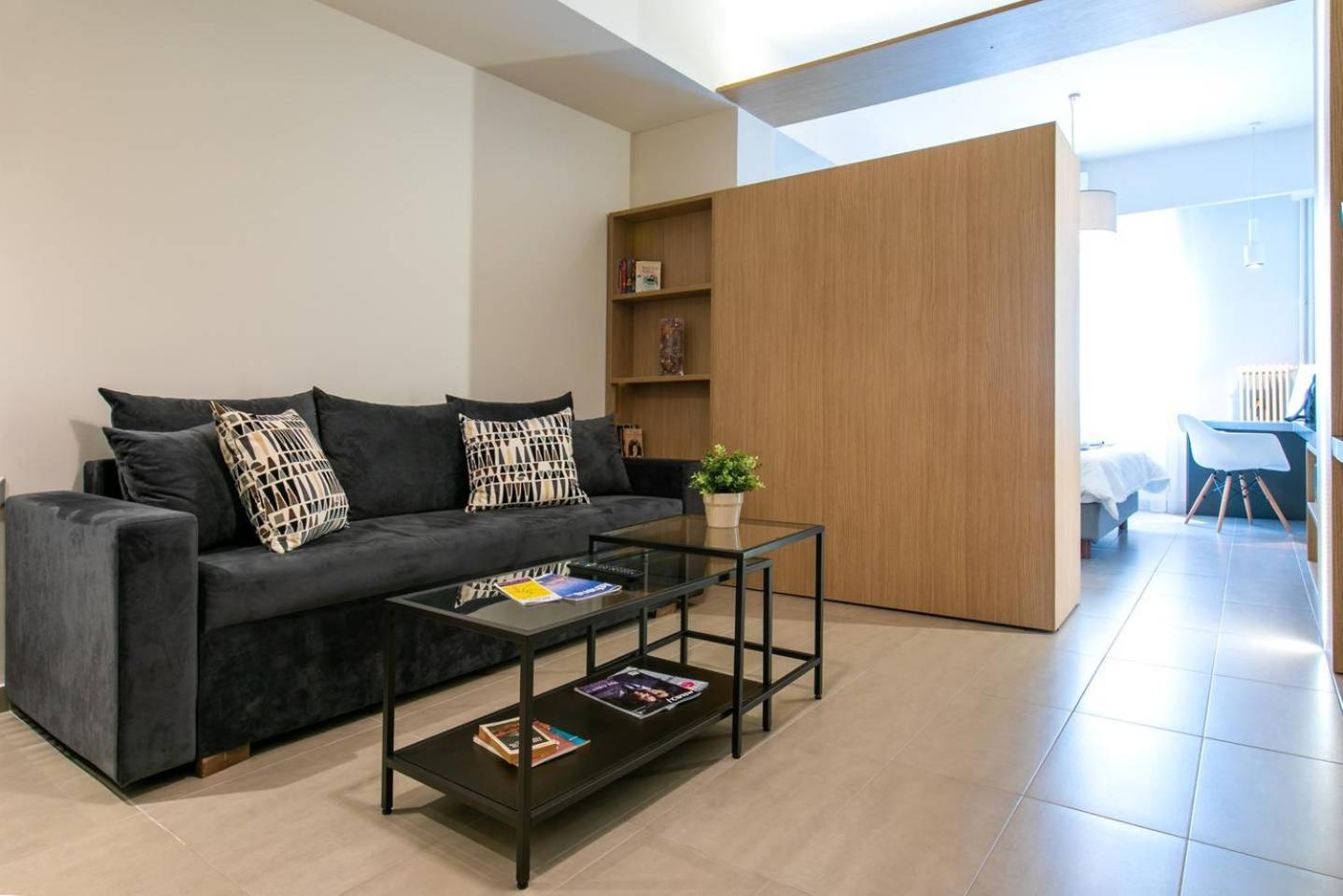 Toni'S Studio Syntagma, 1 Min From Metro Station Atenas Exterior foto